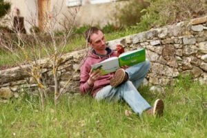 Michaël Crosa, auteur de Petit volcan et gagnant 2017 du concours Ouvrez, Ouvrez les livres aux bébés organisé par le département