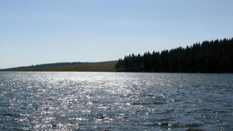 Un lac en Auvergne