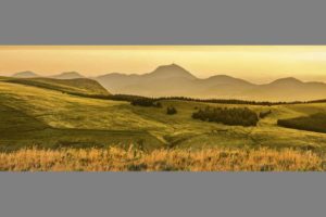 La Chaîne des Puys, panoramique par Hervé Santucq