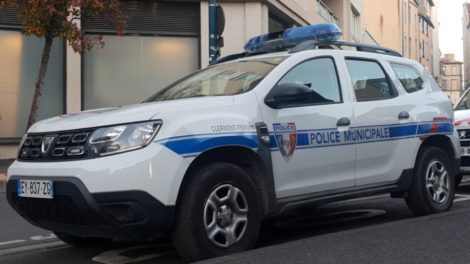 Voiture Police Municipale Clermont