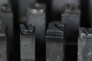 Lettres d'imprimeur. Photo : Musée de la céramique Lezoux