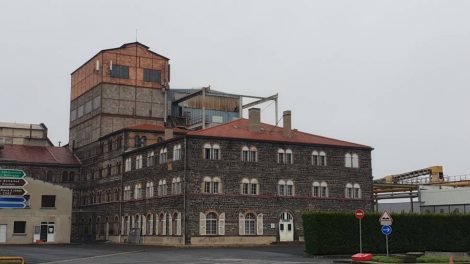 Le bâtiment principal de la sucrerie de Bourdon Bientôt détruit /Photo 7 Jours à Clermont