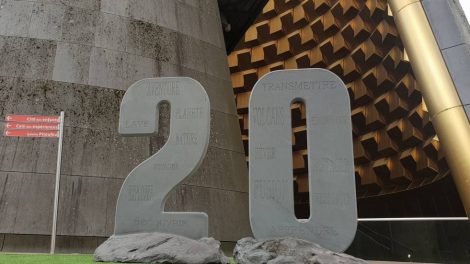 Vulcania 20 ans / Photo 7 Jours à Clermont