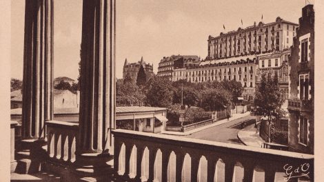 Carte postale d'époque © Royat Palace Hôtel