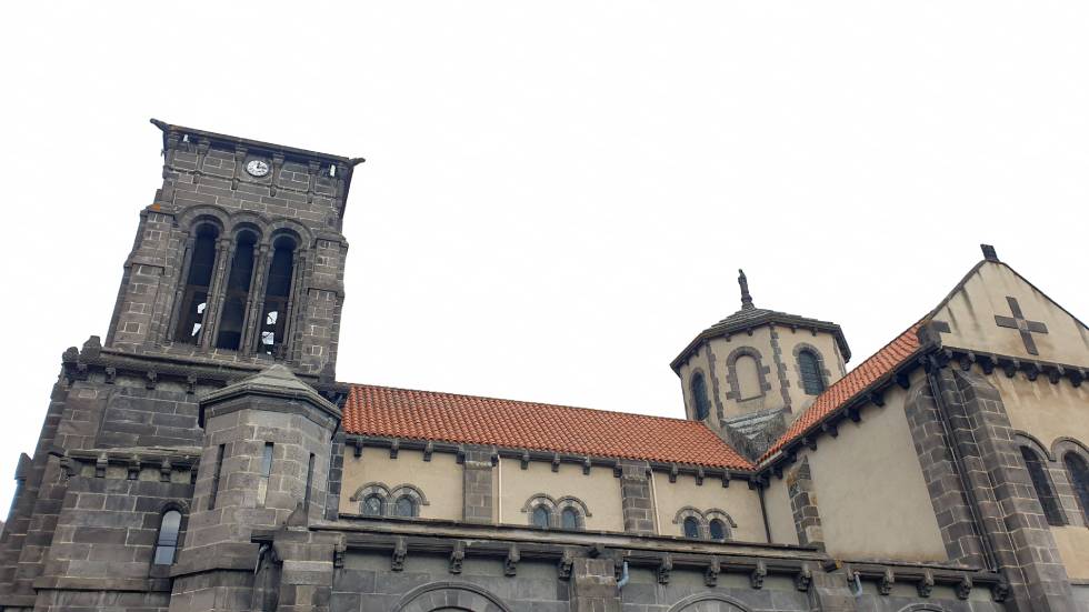 Eglise Saint-Priest, Volvic / Photo 7 jours à Clermont