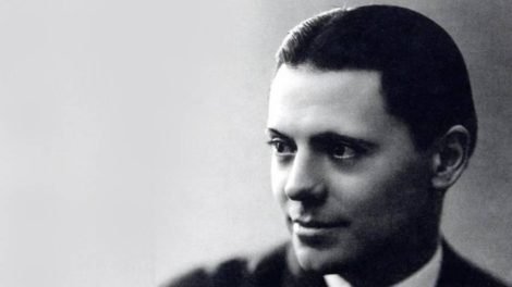 Portrait Jean Moulin / Photo Etienne Le Grand / Studio Villard de Quimper / Coll Escoffier