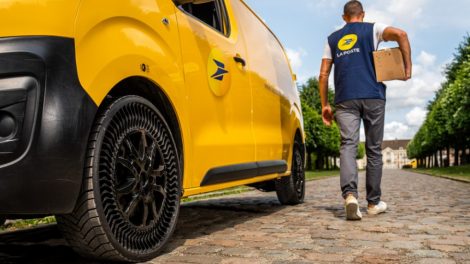 Uptis Michelin - La Poste / Photo Jérôme Cambier - Michelin