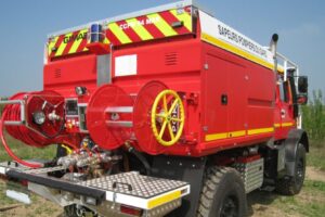 Camion de lutte contre les feux de forêt / Photo Desautel