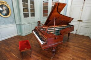 Piano Pleyel de Georges Onslow / Photo Adeline Girard