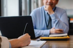 Coach / Photo Sora Shimazaki-Pexels