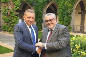 V. Maletskiy et O. Bianchi /Photo 7 Jours à Clermont