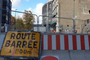 Panneau rue barrée / Photo 7 jours à Clermont