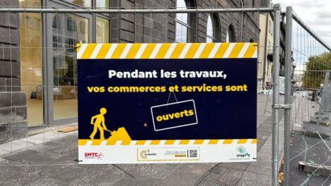 Panneau travaux commerces / Photo Clermont Auvergne Métropole