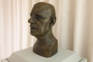 Buste de Charles de Gaulle / Photo 7 Jours à Clermont