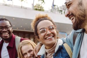 Etudiants souriants / Photo DR