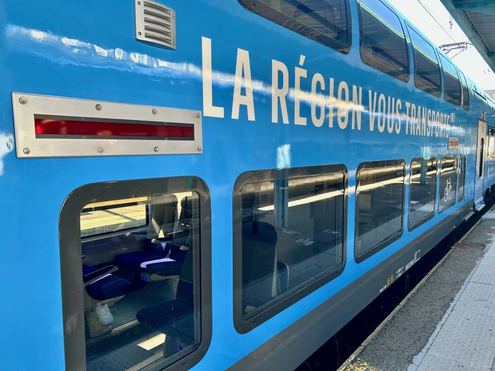 Extérieur TER AuRA Rénové / Photo Région AuRA