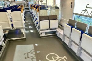 Intérieur TER rénové / Photo Région Aura