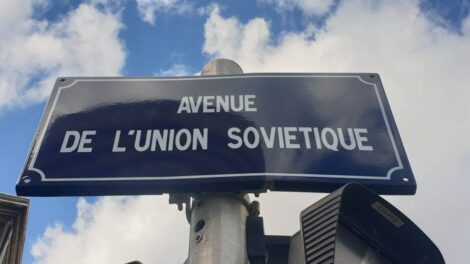 Plaque Avenue de l'Union Soviétique / Photo 7 Jours à Clermont