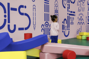 L'atelier « jeux de mots, le labo » au centre mille formes. Photos Grand Hornu Caroline Dethier