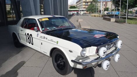 Ford Mustang N°180 réplica / Photo DR