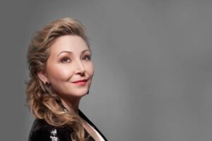 Karine Deshayes / Photo Aymeric Giraudel