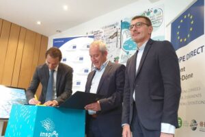 G. Chauvière Le Drian- BEI, F. Rage-SMTC et J. Auslender-Ville de Clermont / Photo 7 Jours à Clermont