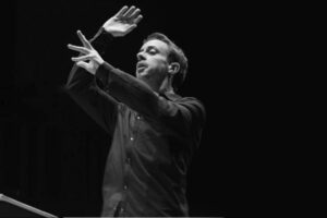 Jean Deroyer Photo / J. Radel