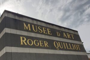 Mur extérieur du MARQ / Photo 7 Jours à Clermont