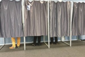 Isoloir élections européennes Photo 7 Jours à Clermont