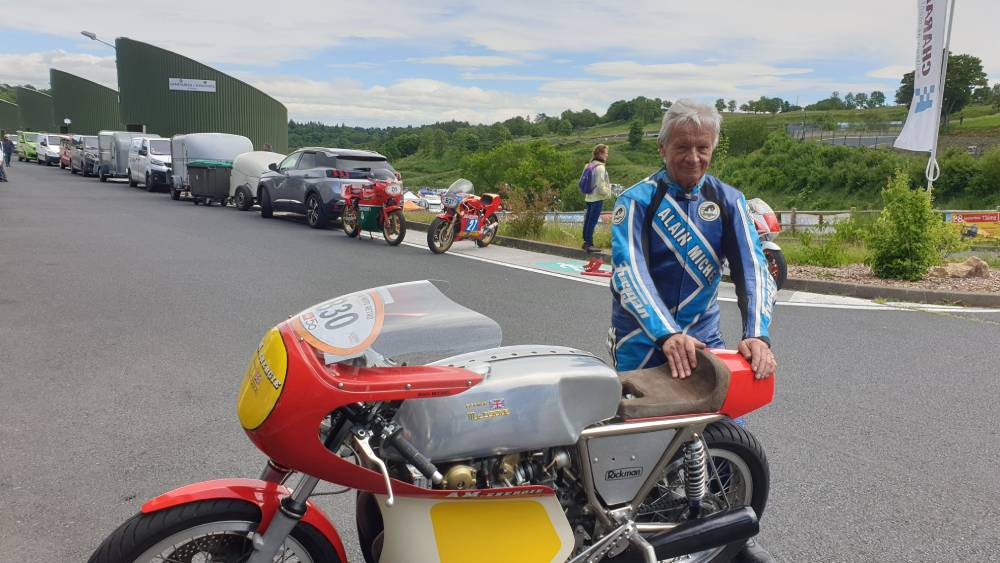 Alain Michel, champion du Monde de side car avec S.Birchall en 1990 /  / Photo-Olivier-Perrot