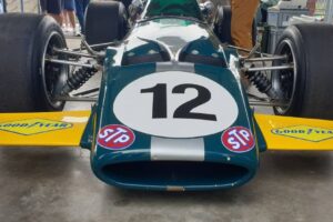 McLaren F5000 présente au Charade Super Show 2024 / Photo Olivier Perrot