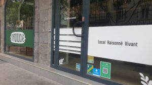 Vitrine Sandouiche / Photo 7 jours à Clermont