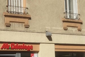 Enseigne Mr.Bricolage Clermont Photo 7 Jours à Clermont