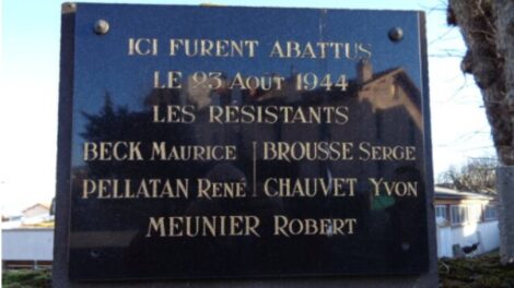 Plaque Fusillés des Galoubies / Photo DR