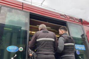 Contrôle T2C / Photo 7 Jours à Clermont