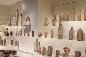 Ex-voto, vitrine du musée Bargoin / Photo 7 Jours à Clermont