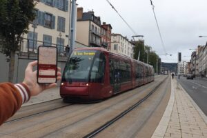 Appli Clermoov et Tram / Photo 7 Jours à Clermont