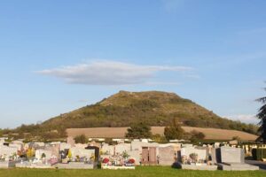 Cimetière de Crouël / Photo 7 Jours à Clermont