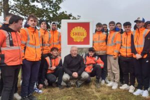 JP. Taillandier et les élèves du lycée Caraminot / Photo 7 Jours à Clermont