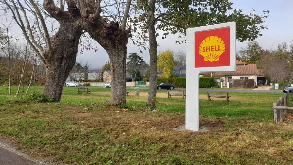 Poste téléphonique Charade Photo 7 Jours à Clermont