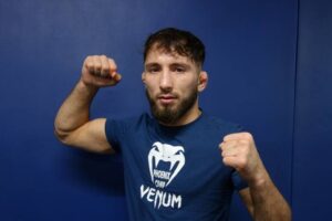 Temerlan Azizov / Photo Patrick Foulhoux