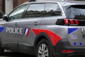 5008 Police Nationale /Photo Asticoco Créative Commons Wikipédia