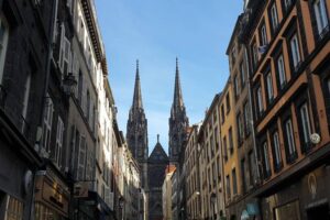 Clermont, / Rue des Gras Clermont / Photo 7 Jours à Clermont