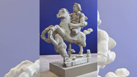 Cavalier à l'anguipède / Photo R. Boisseau CAM