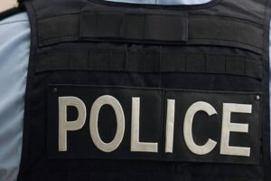 Policier en uniforme / Photo Gerd Altmann - Pixabay