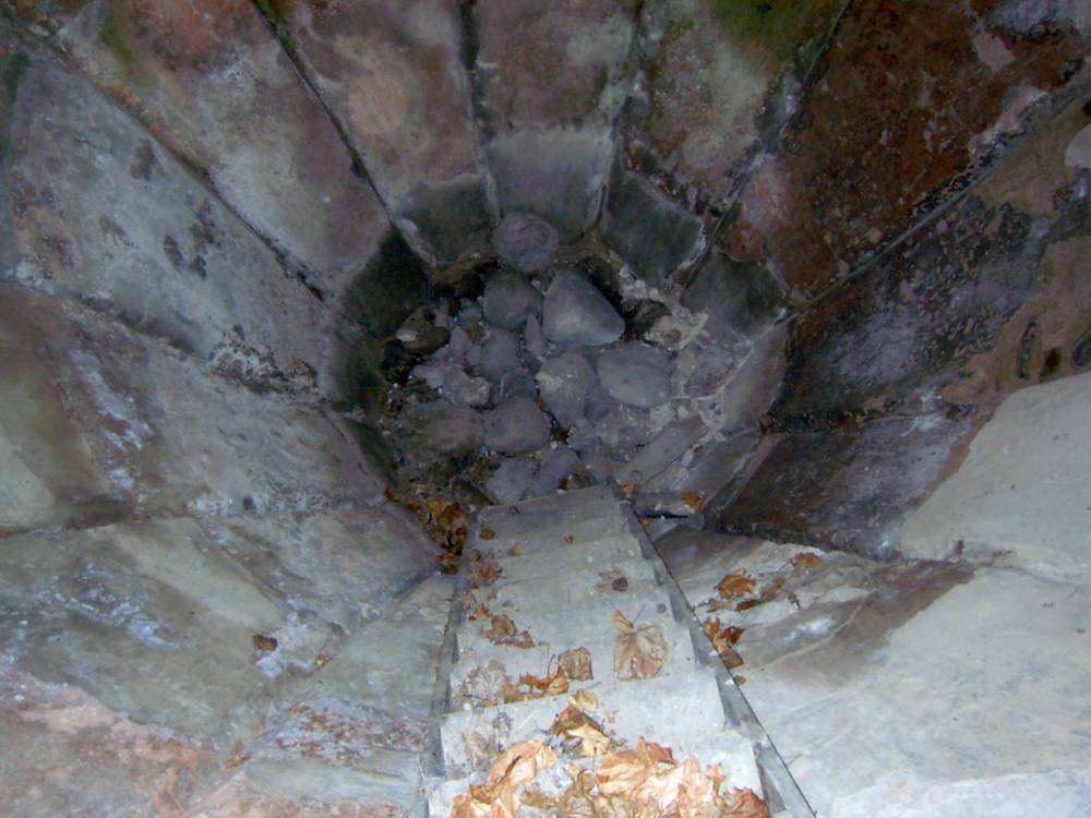 Les « oubliettes » glacées du château de Hauterive. © J.-P. Couturié (†)
