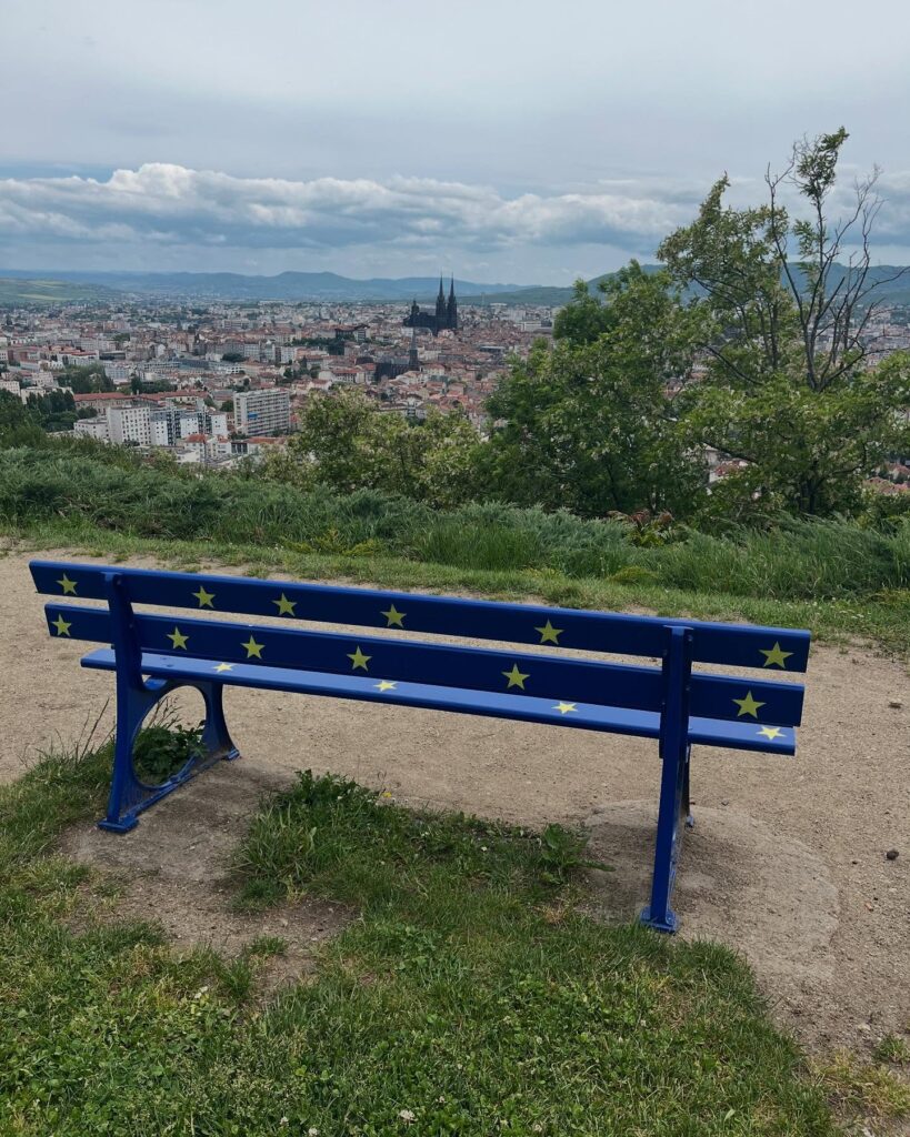 Banc européen / Photo Jeunes Européens-Auvergne