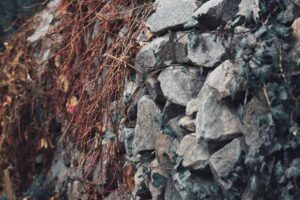 Mur de pierres sèches / Photo Sergey Okhrymenko - Pexels