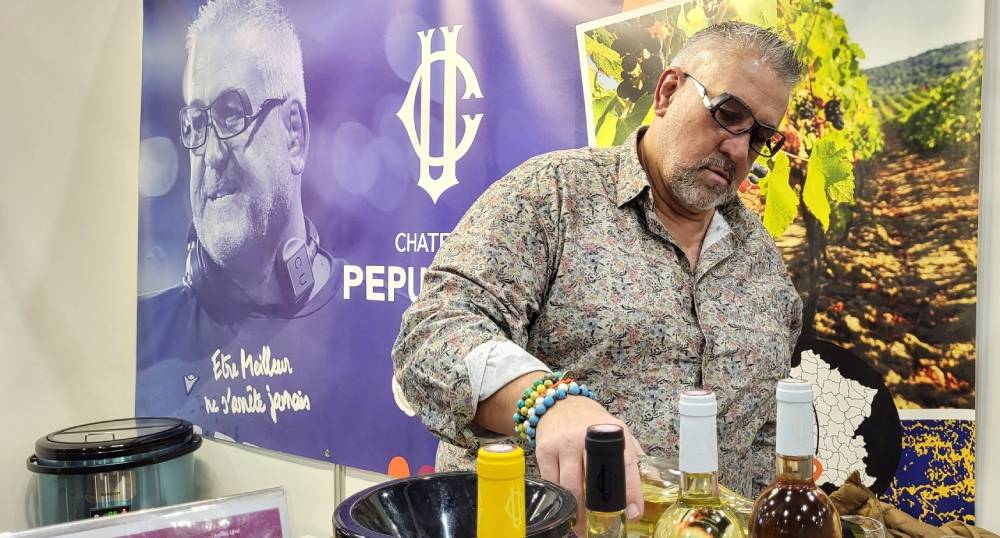 Le vigneron Urios / Photo Yves Meunier