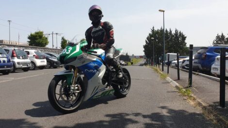 Gédéon, pilote de la LMT01 pour une démonstration sur le Campus des Cézeaux / Photo 7 Jours à Clermont